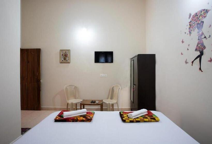 پانسیون Seaside Divine