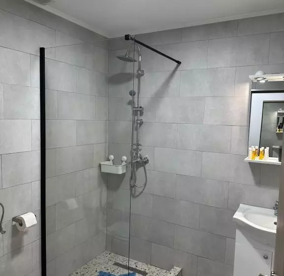 Majatalo Casa Roby Lzvor Sinaia