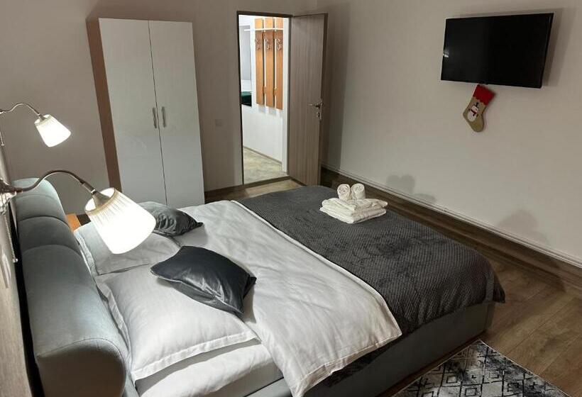 펜션 Casa Roby Lzvor Sinaia