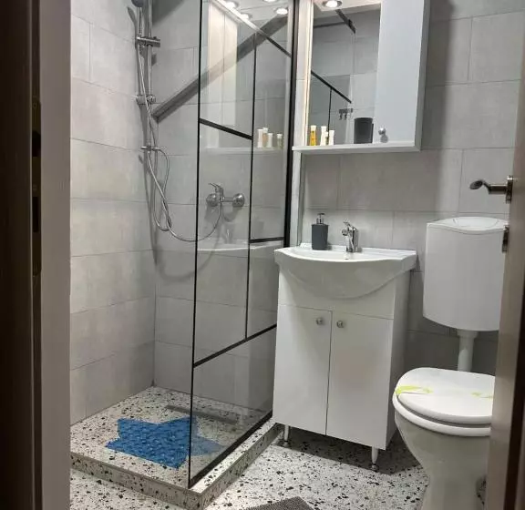 Majatalo Casa Roby Lzvor Sinaia