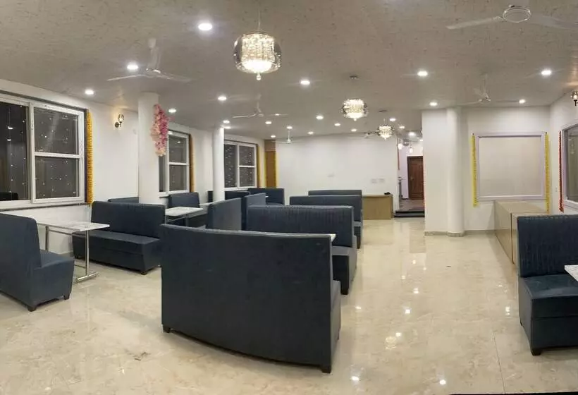 Hotelli Shiva Lake Mussoorie   360 Degree View   Free Parking