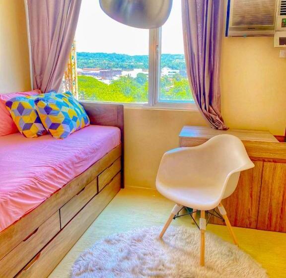 Urban Oasis Condo Near Ayala Mall Centrio 2