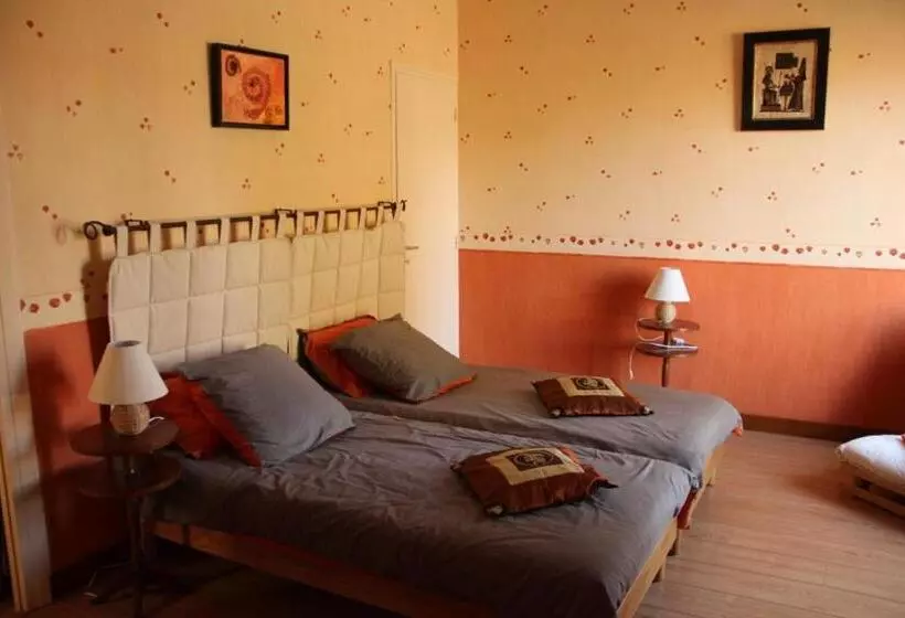 ベッドアンドブレックファースト Le Grenier D Emma