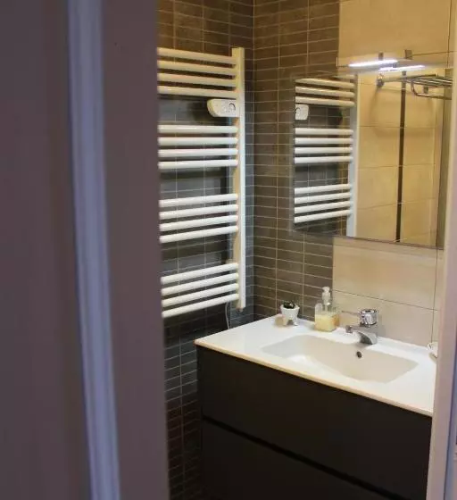 ベッドアンドブレックファースト Le Grenier D Emma