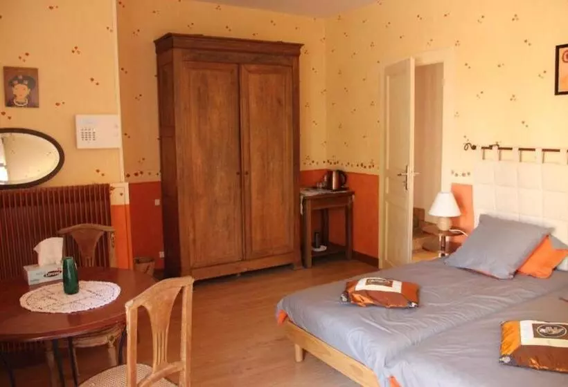 ベッドアンドブレックファースト Le Grenier D Emma