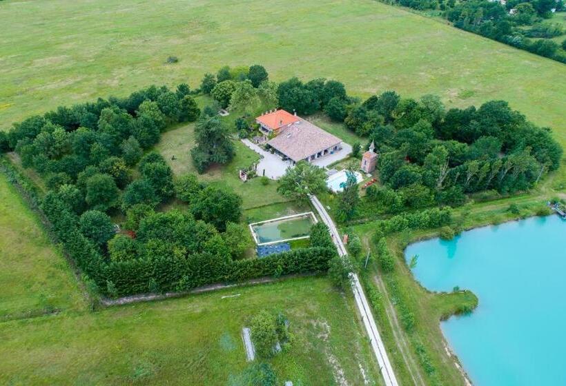 ベッドアンドブレックファースト Parc De Coulassy