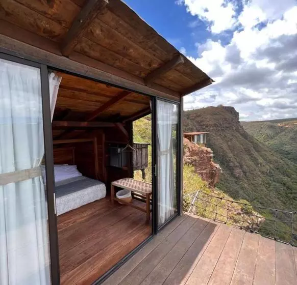 Aamiaismajoitus (B&B) Refugio La Roca