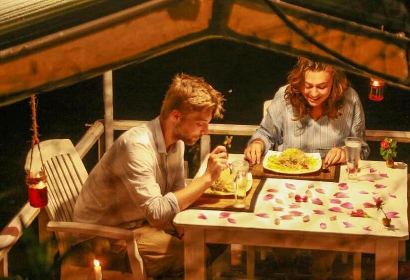 住宿加早餐  Weligama Third Eye Resort