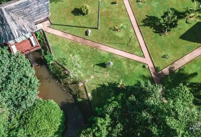 ベッドアンドブレックファースト Weligama Third Eye Resort