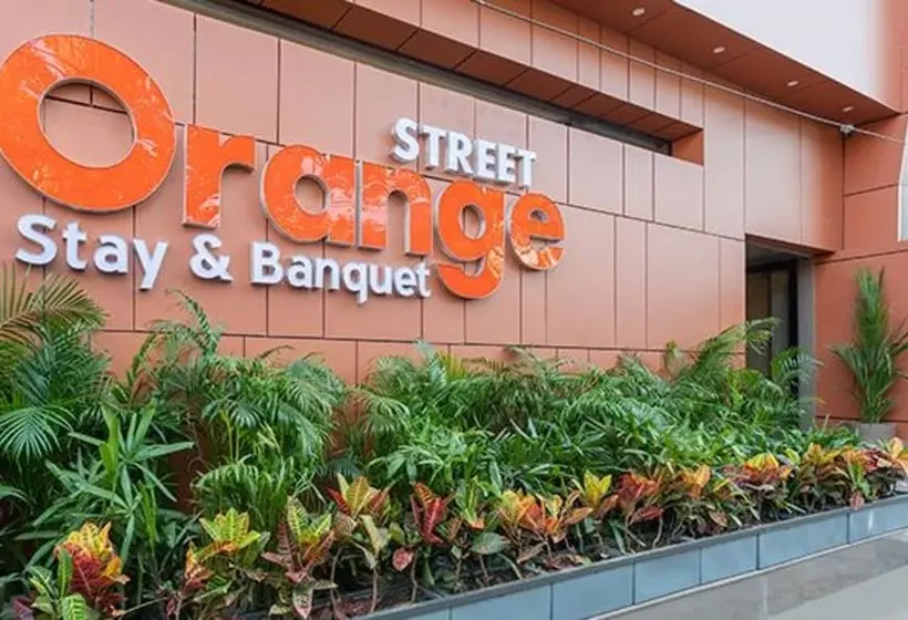 Fabhotel Prime Oasis Orange