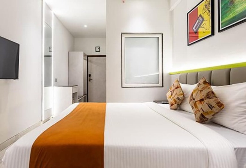 Fabhotel Prime Oasis Orange