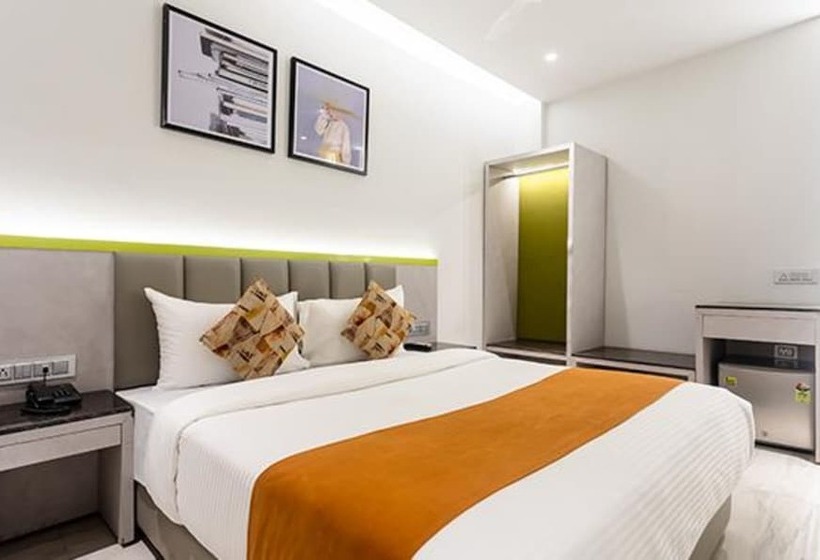 Fabhotel Prime Oasis Orange