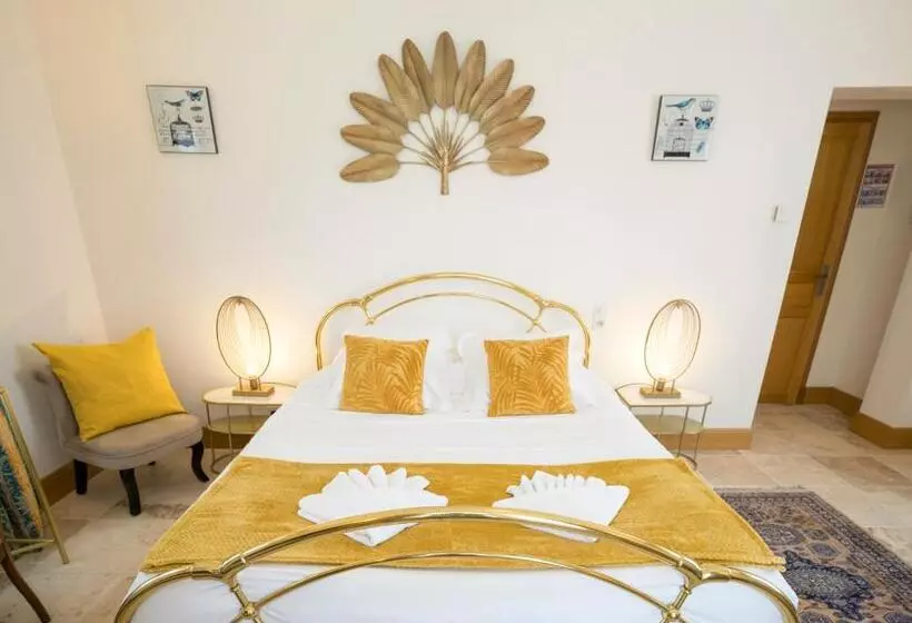 Hotelli Château De Tilly