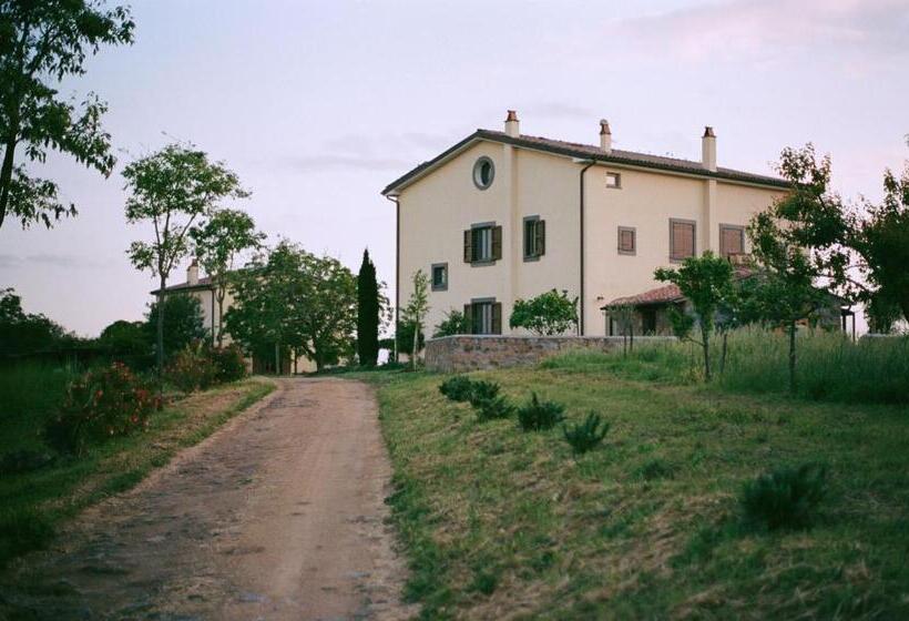 酒店 Tenuta La Castelluzza