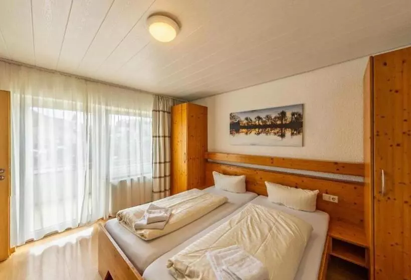 ホテル Vulkanstüble