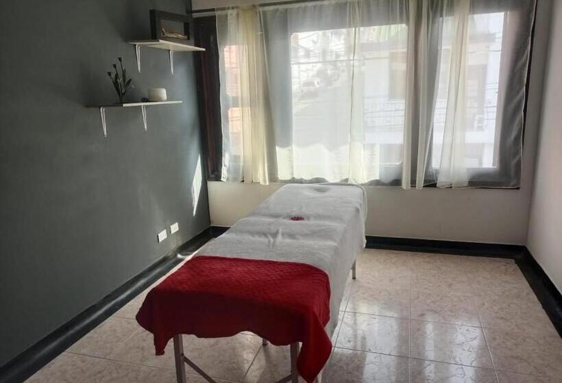 پانسیون La Iguana Café Y Más