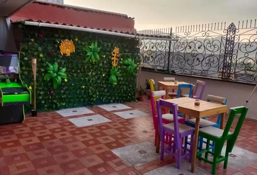 ペンション La Iguana Café Y Más