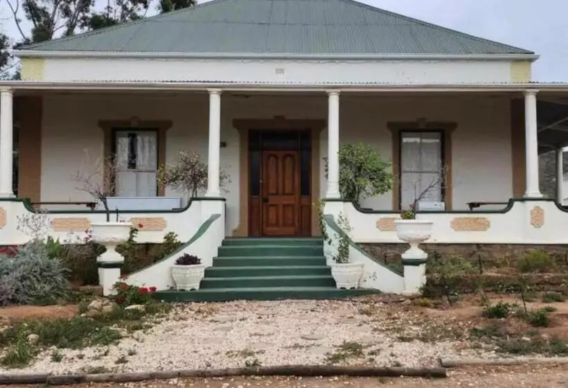 Majatalo Magoos On 62