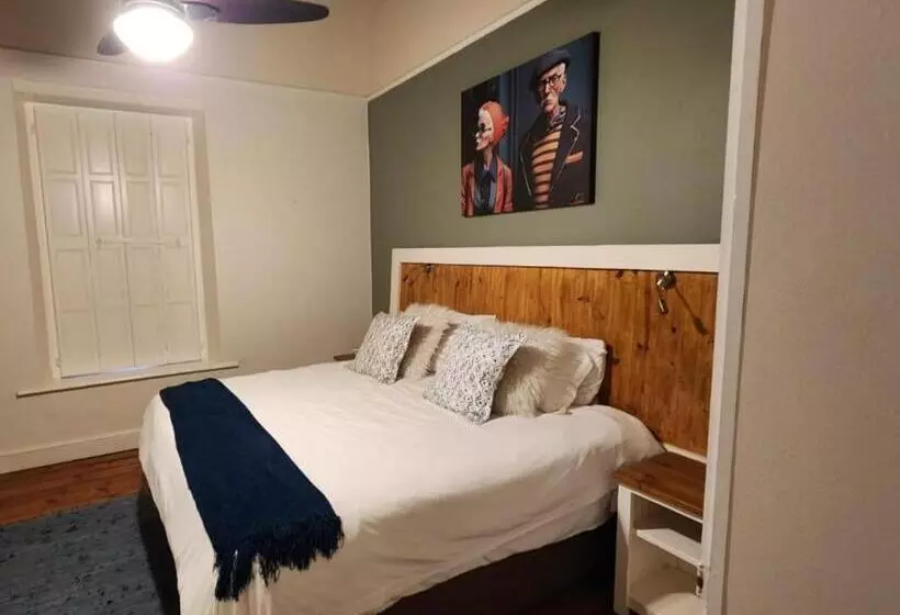 Majatalo Magoos On 62