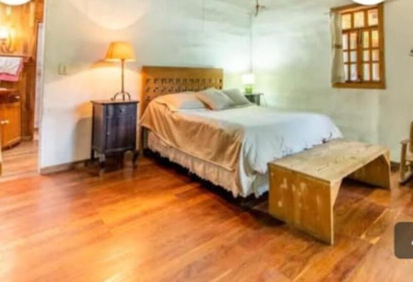 פנסיון Teques Escape Natural