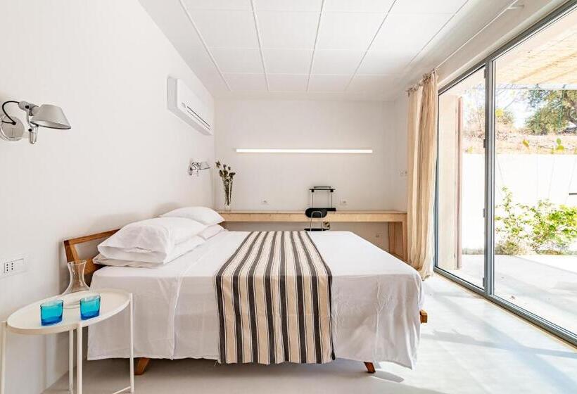 Bed and Breakfast Casale Valverde