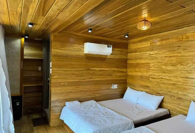هتل Homestay Phú Yên   Tuy Hòa   Long Thủy Song Ngư House