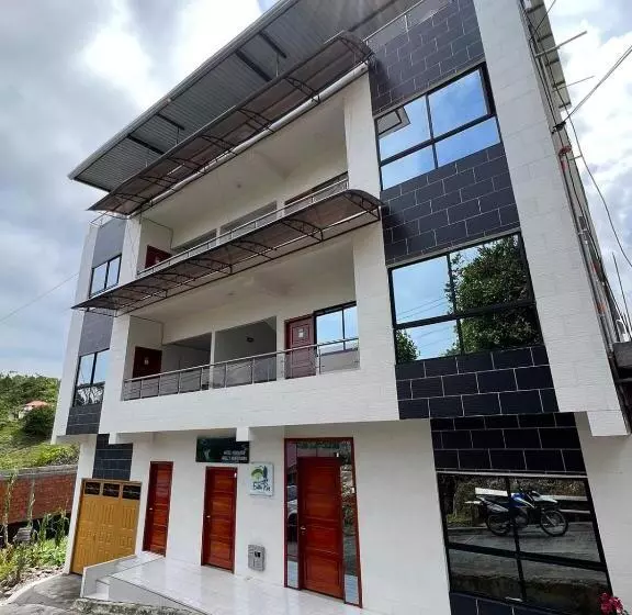 ホテル Norcasia Rios Y Aventuras