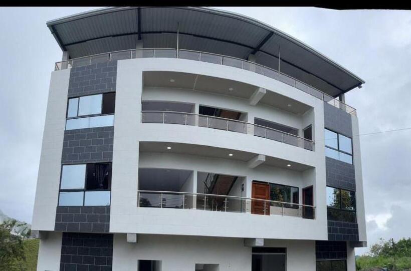 هتل Norcasia Rios Y Aventuras