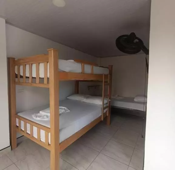 ホテル Norcasia Rios Y Aventuras