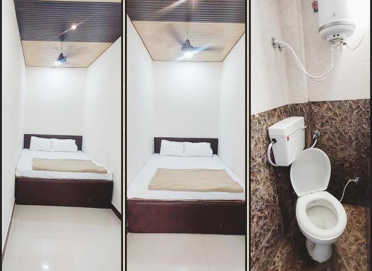 Hotel Prakash Palace