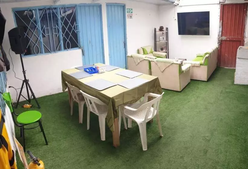 ペンション Hostal Perla Del Norte