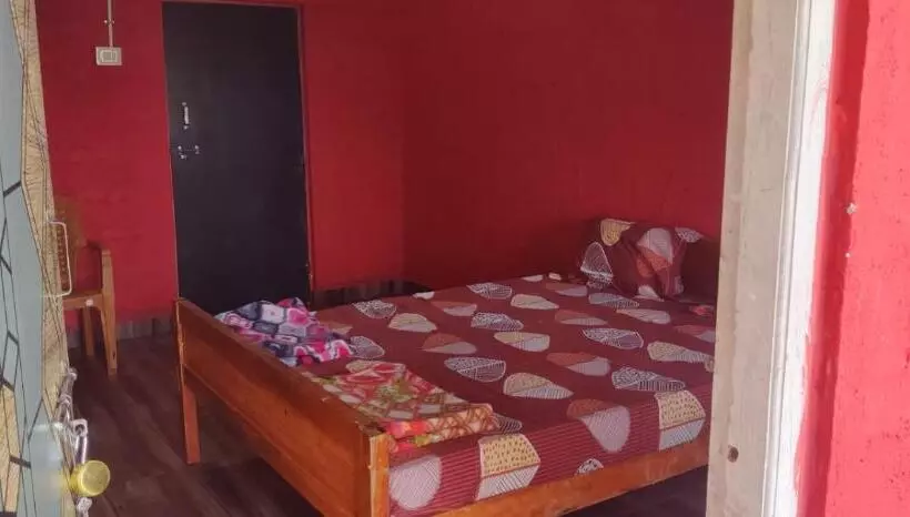 ペンション Laughing Buddha Hampi Guest House