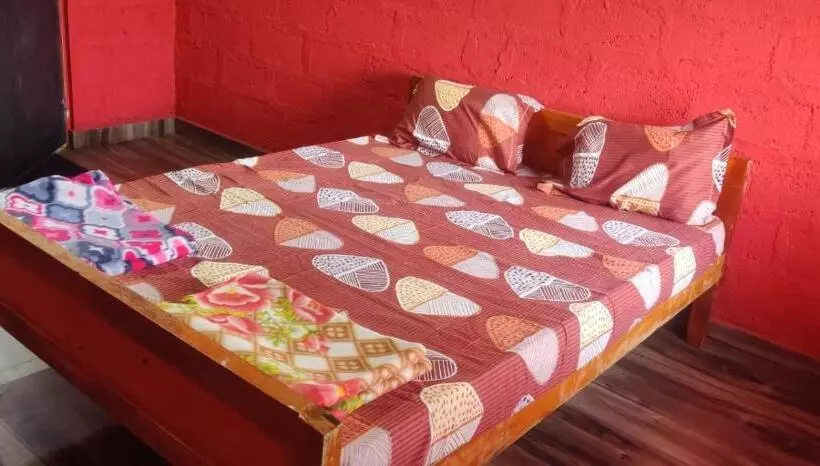 ペンション Laughing Buddha Hampi Guest House