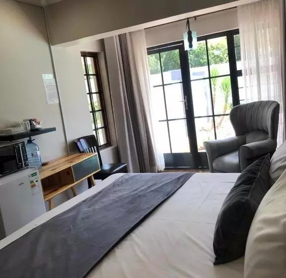 ペンション Serene Guesthouse