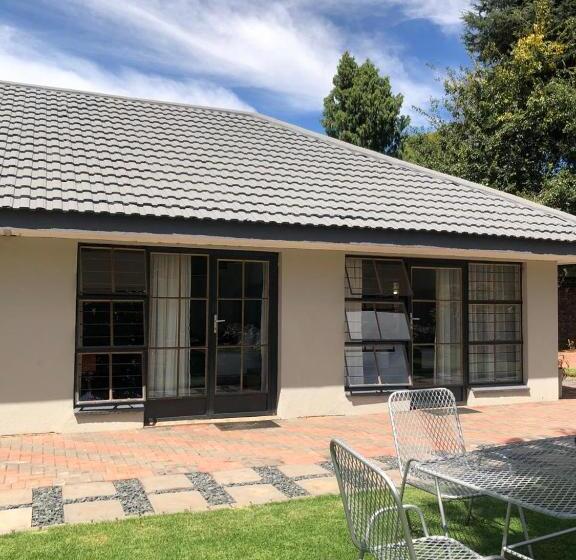 膳宿费 Serene Guesthouse