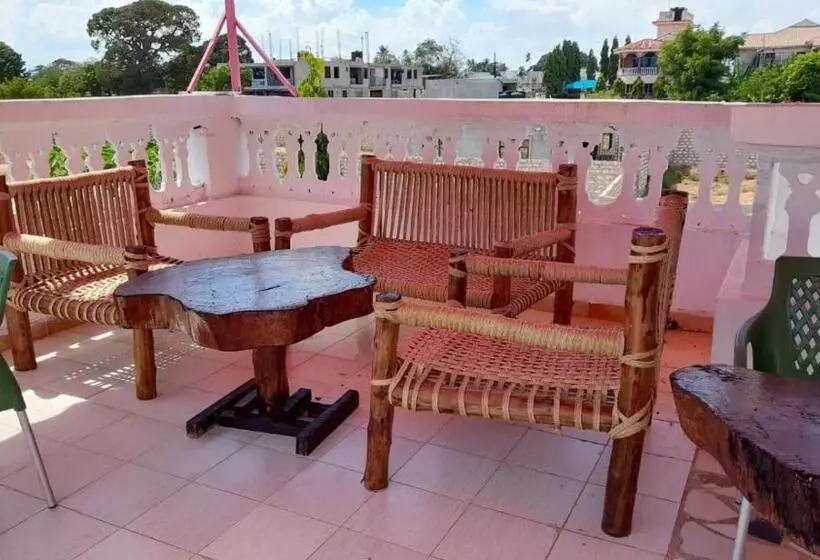 Zaradise Suites Hotel, Mombasa Kenya