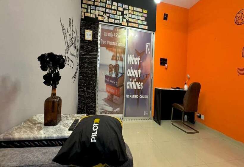 هاستل Zoofamily