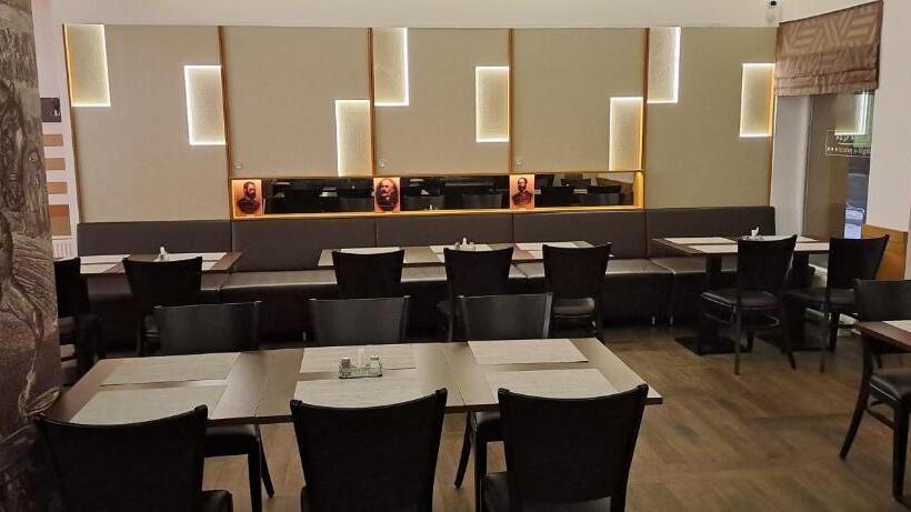 צימר Csata Vendéglő és Panzió