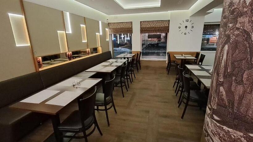 צימר Csata Vendéglő és Panzió