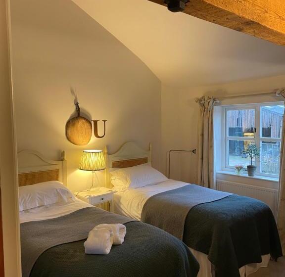 Aamiaismajoitus (B&B) Joyce’s Barn