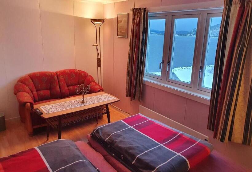 住宿加早餐 Overnatting Rodal