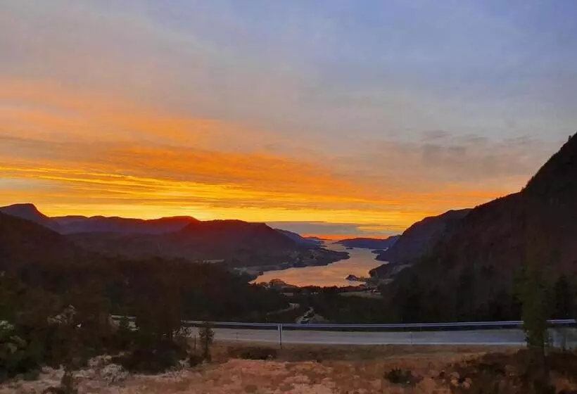 Aamiaismajoitus (B&B) Overnatting Rodal