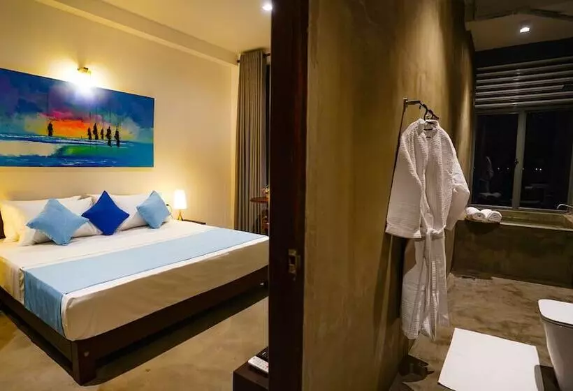 Hotelli Beyond The Sea By Ceylonese