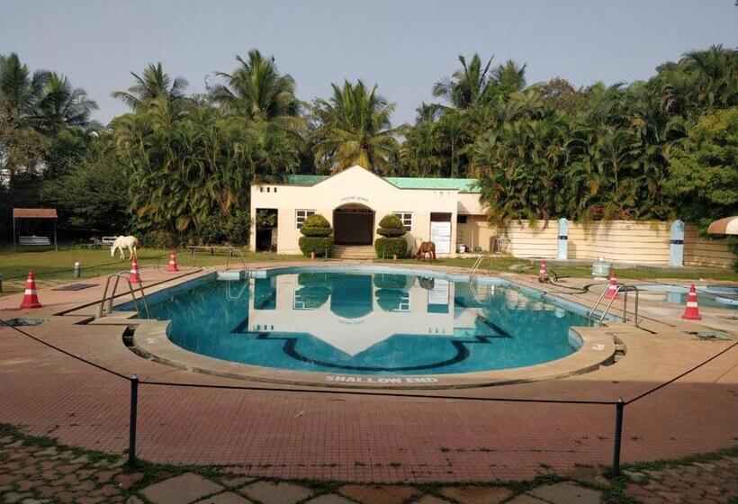 酒店 Dharamshi Resorts