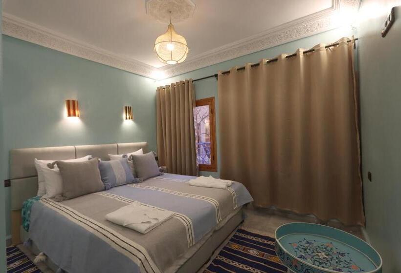 Отель La Perle De Neige