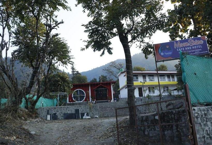 Hôtel Moonshine Cafe And