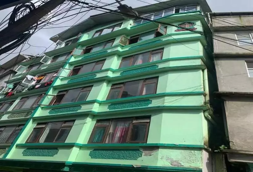 Oyo Hotel Demazong