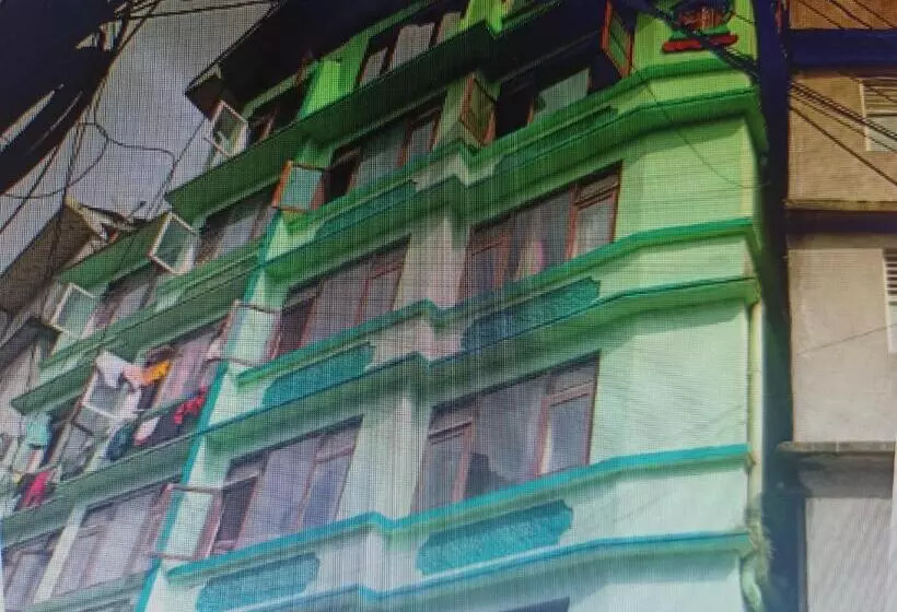 Oyo Hotel Demazong