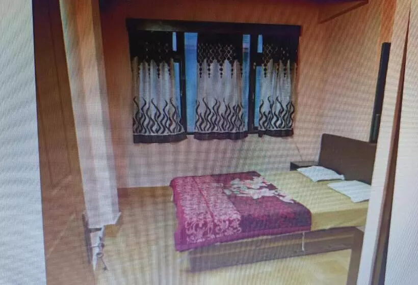 Oyo Hotel Demazong