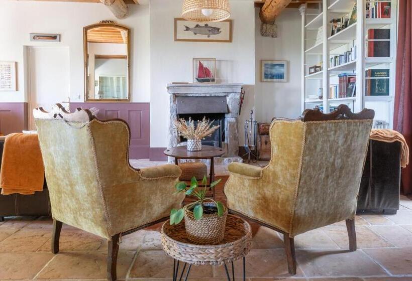 بنسيون Domaine De Barbe   Chambre Lin